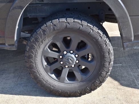 Used 2021 RAM 2500 Laramie w/ Night Edition image 10