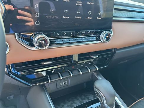 New 2026 GMC Canyon AT4 image 36