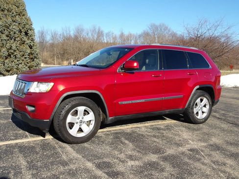 Used 2011 Jeep Grand Cherokee Laredo image 9