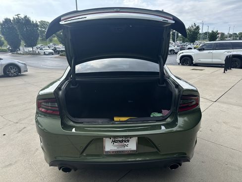 Used 2021 Dodge Charger Scat Pack w/ Dynamics Package RWD image 29
