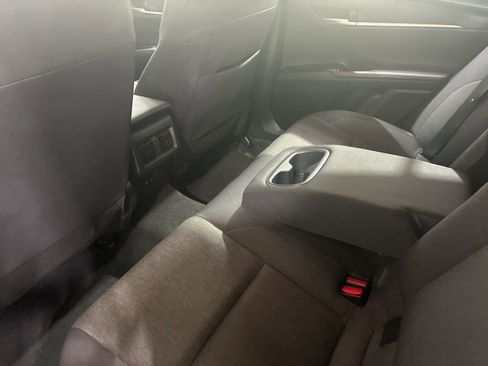 Used 2025 Toyota Camry Hybrid image 14