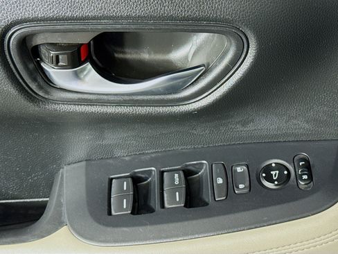 Used 2024 Honda HR-V LX image 22