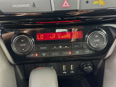 Used 2024 Mitsubishi Eclipse Cross SE AWD/4WD image 24