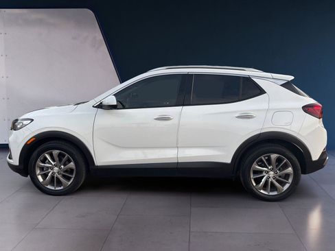 Used 2022 Buick Encore GX Essence w/ Advanced Technology Package FWD image 2