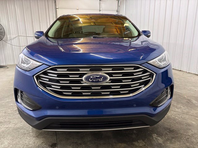 Used 2021 Ford Edge Titanium w/ Cargo Accessory Package FWD image 2