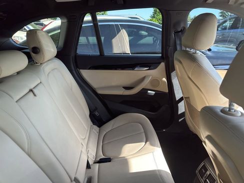 Used 2016 BMW X1 xDrive28i image 12