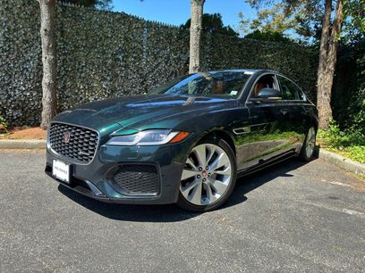 Certified 2022 Jaguar XF R-Dynamic SE