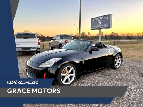 Used 2005 Nissan 350Z Grand Touring image 1