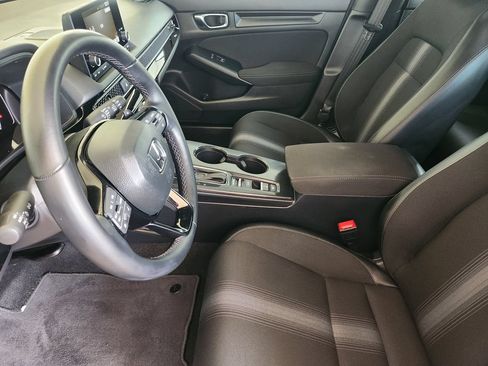 Used 2025 Honda Civic Sport image 12