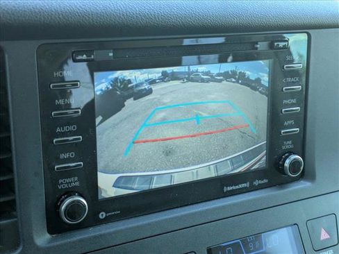 Used 2018 Toyota Sienna LE w/ Carpet Mat Package AWD/4WD image 14