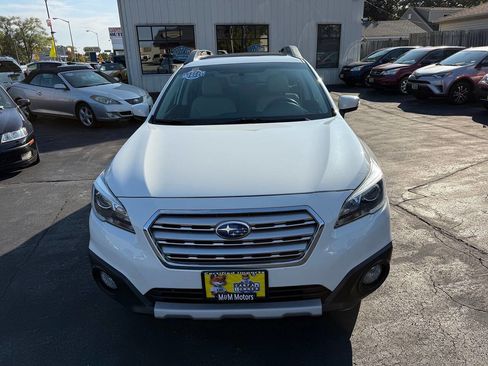Used 2015 Subaru Outback 3.6R Limited image 3