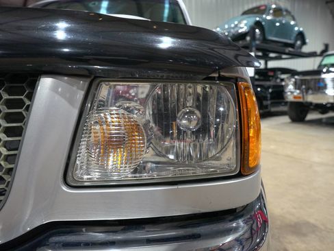 Used 2003 Ford Ranger XLT 4dr SuperCab 4WD SB image 34