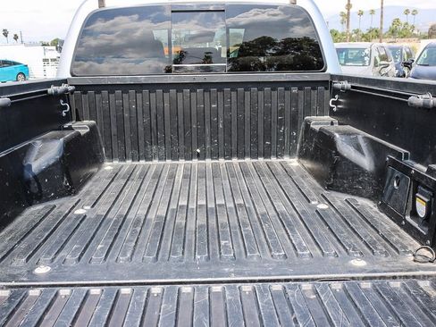 Used 2023 Toyota Tacoma TRD Off-Road w/ Technology Package image 26