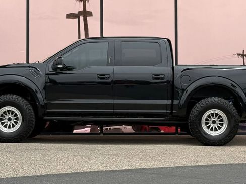 Used 2018 Ford F150 Raptor w/ Equipment Group 802A Luxury AWD/4WD image 5