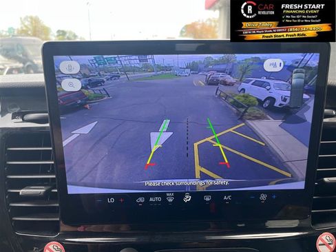 Used 2024 Ford Transit 350 XLT image 19