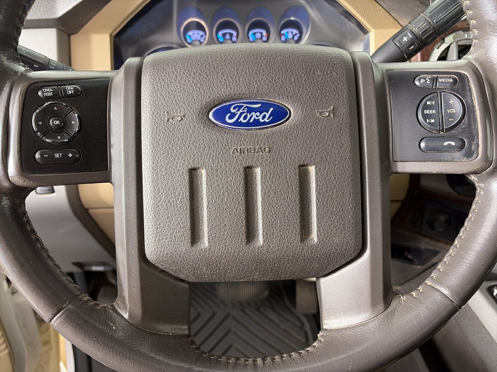 Used 2015 Ford F350 Lariat w/ Lariat Ultimate Package AWD/4WD image 16