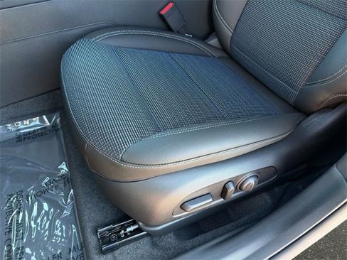 New 2026 Buick Envista Preferred w/ Convenience I Package image 19