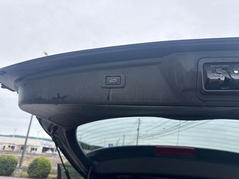 Used 2017 Subaru Outback 2.5i Premium AWD/4WD image 15