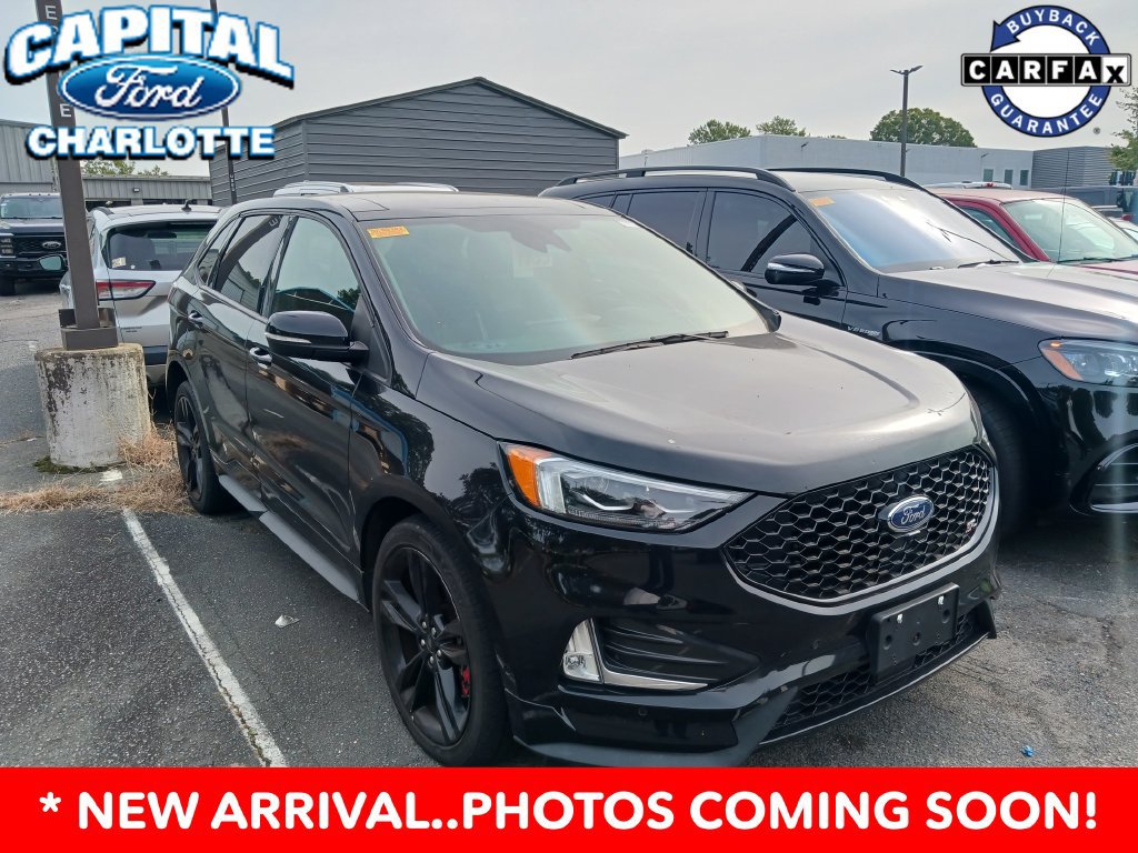 Used 2022 Ford Edge ST w/ Equipment Group 401A AWD/4WD image 2