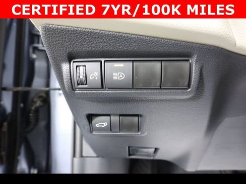 Used 2024 Toyota Corolla Cross XLE w/ Convenience Package image 17