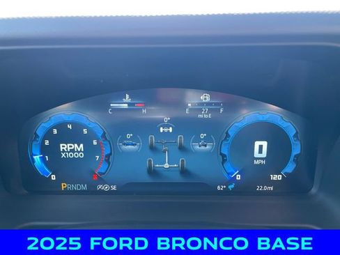 New 2025 Ford Bronco 4-Door image 2