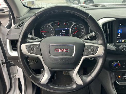 Used 2020 GMC Terrain SLT image 16