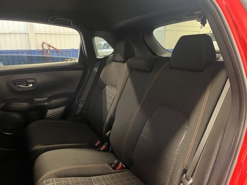 Used 2023 Honda HR-V Sport image 17