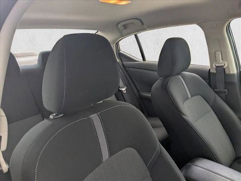 Used 2024 Nissan Sentra SV image 17