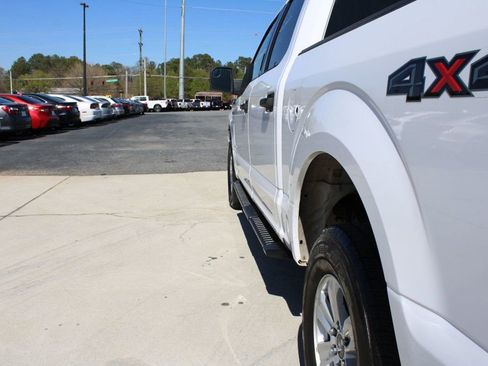 Used 2016 Ford F150 XLT w/ Equipment Group 301A Mid image 26