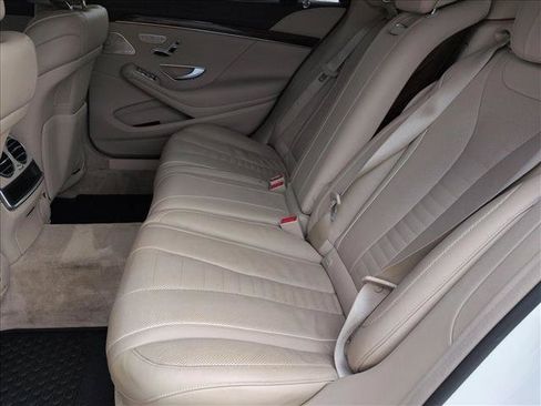 Used 2016 Mercedes-Benz S 550 4MATIC Sedan image 27