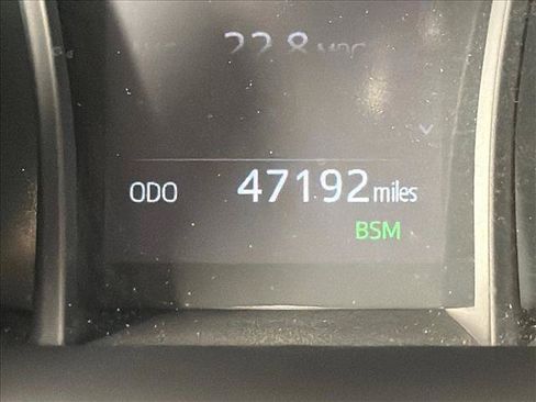 Used 2024 Toyota Camry SE FWD image 27
