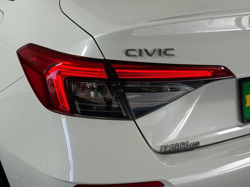 Used 2023 Honda Civic Sport image 35