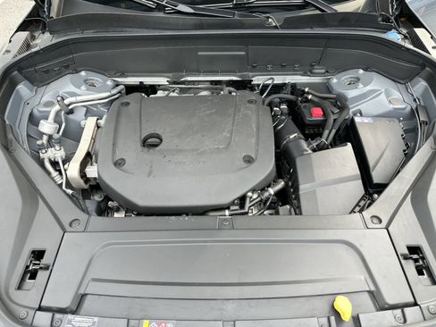 Used 2023 Volvo XC90 B6 Plus AWD/4WD image 13