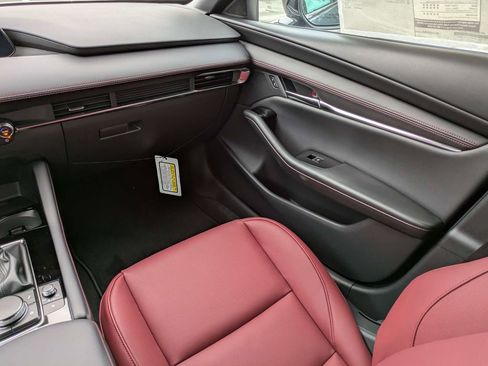 New 2026 MAZDA MAZDA3 Carbon image 18