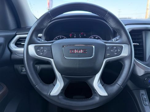 Used 2017 GMC Acadia SLE image 15