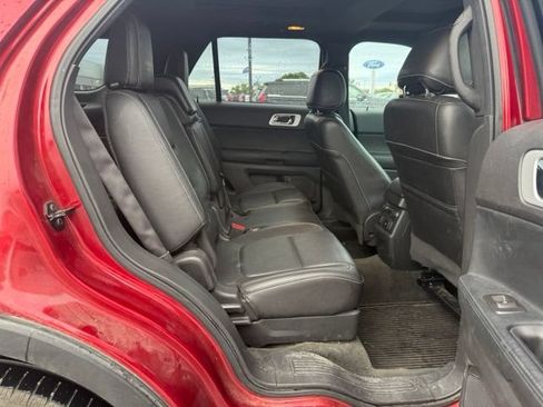 Used 2015 Ford Explorer Sport w/ Equipment Group 401A AWD/4WD image 12