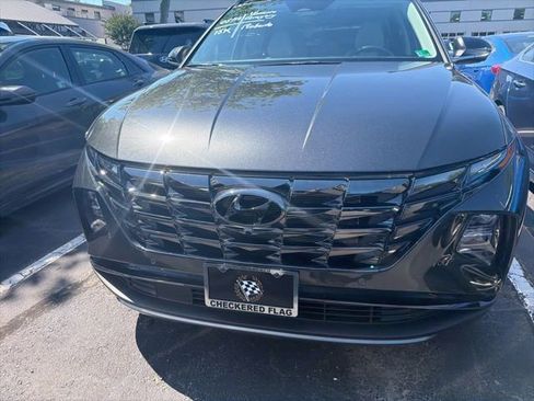 Used 2023 Hyundai Tucson Limited FWD image 3