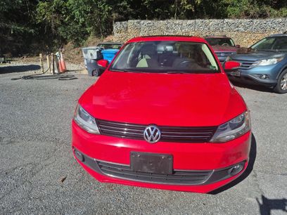 Used 2011 Volkswagen Jetta SEL