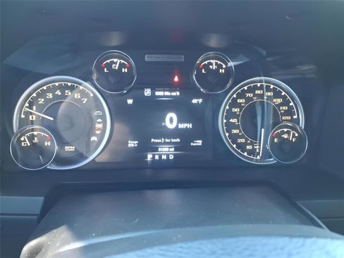 Used 2018 RAM 2500 Power Wagon w/ Leather & Luxury Group image 21