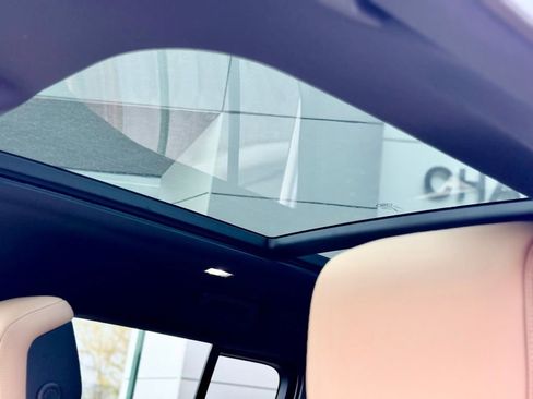 New 2026 Land Rover Defender 130 X-Dynamic SE image 16