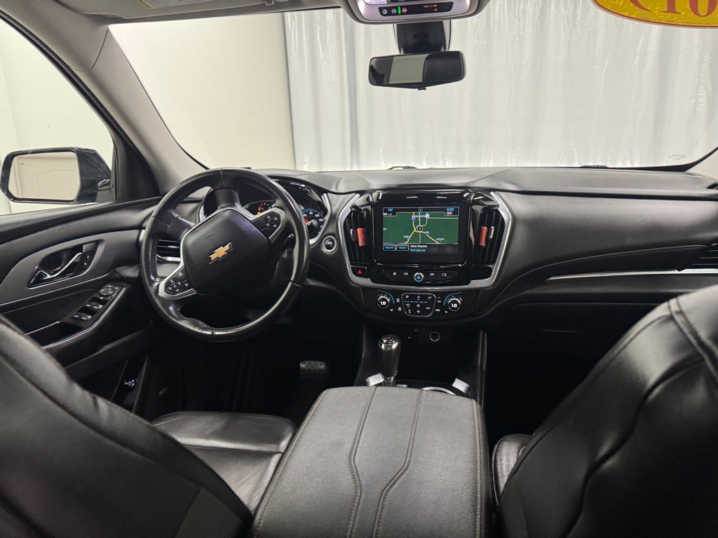 Used 2019 Chevrolet Traverse RS FWD image 19