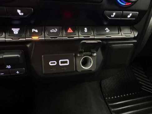 Used 2021 Chevrolet Silverado 2500 LT w/ True North Edition AWD/4WD image 37