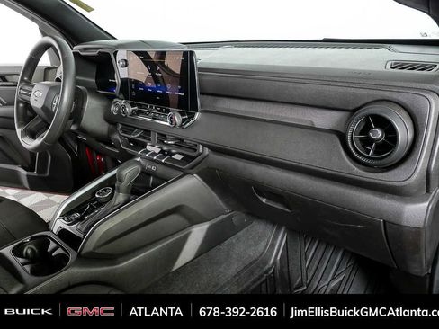 Used 2023 Chevrolet Colorado Trail Boss w/ Technology Package image 21