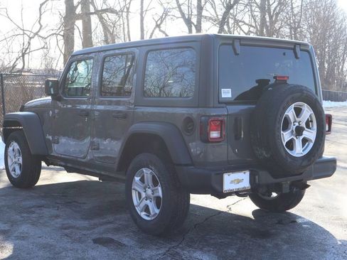 Used 2019 Jeep Wrangler Unlimited Sport S image 5