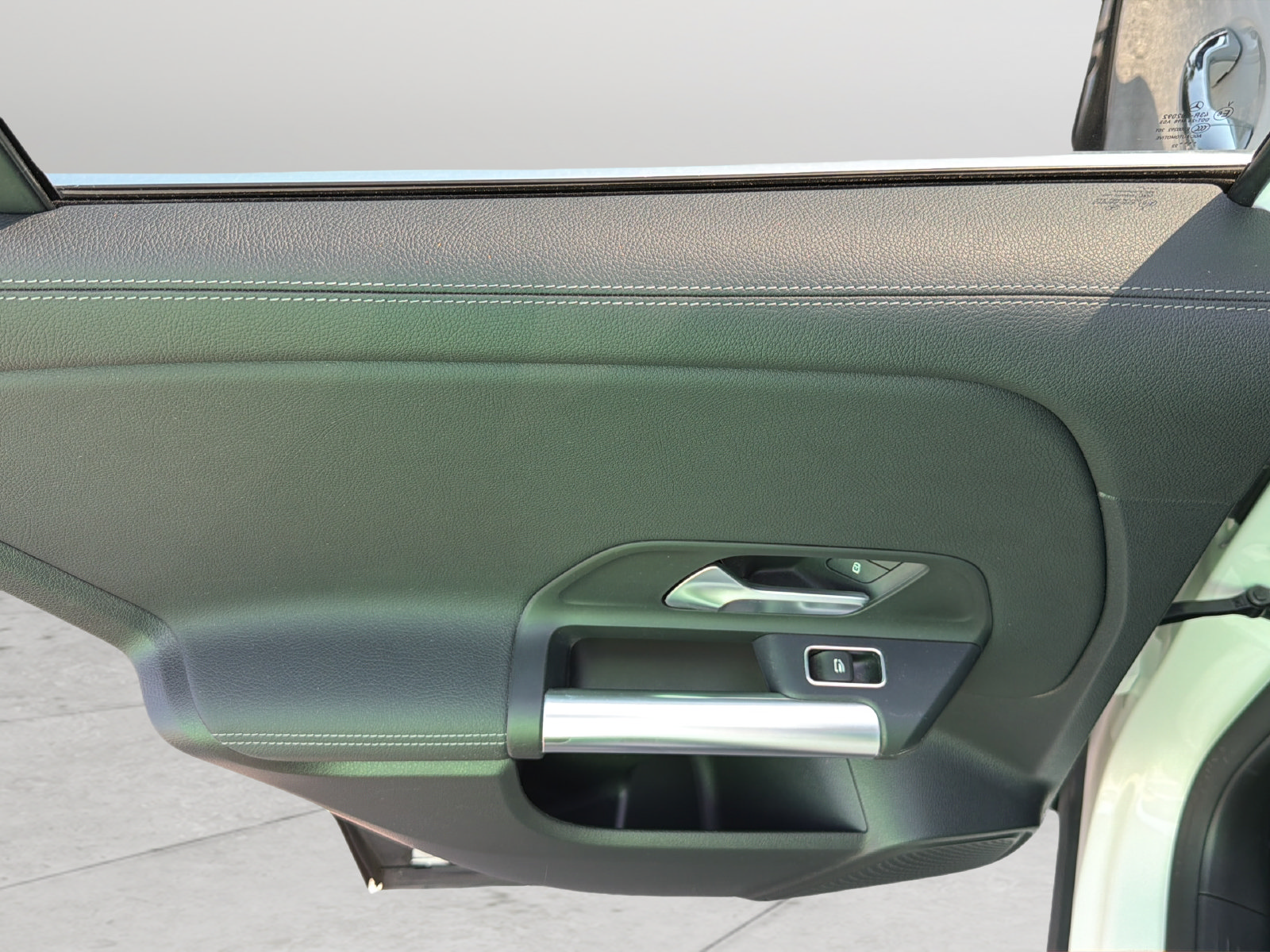 Used 2022 Mercedes-Benz GLA 250 image 33