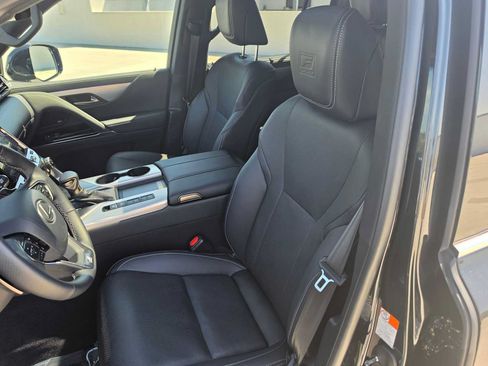 Used 2026 Lexus LX 600 F Sport AWD/4WD image 21