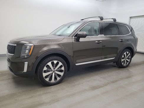 Used 2022 Kia Telluride EX w/ EX Premium Package image 2