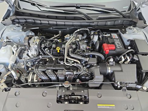 New 2025 Nissan Altima 2.5 SR image 28