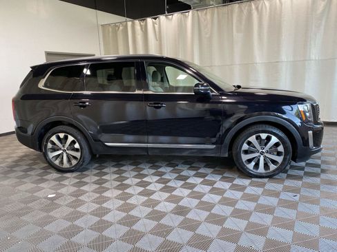 Used 2021 Kia Telluride EX w/ EX Premium Package AWD/4WD image 8