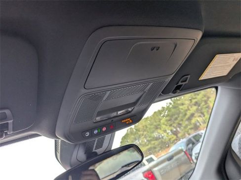 New 2026 Chevrolet Equinox ACTIV image 22